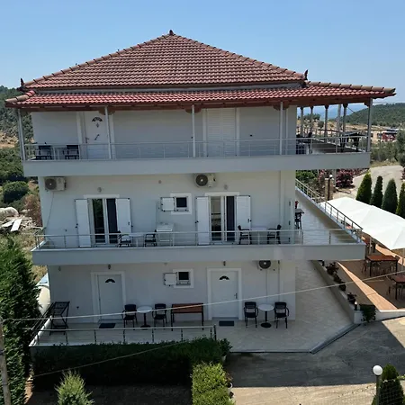 Πανσιόν Ervin Double 3*